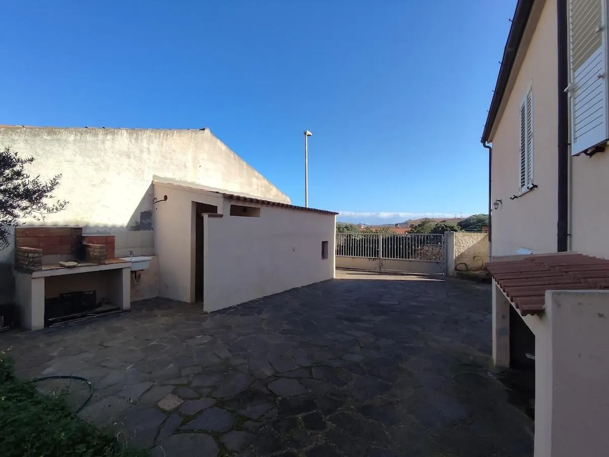 ラ・マッダレーナ Residenza Monetaヴィラ 0*,